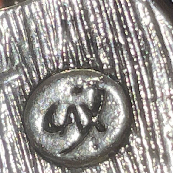 ‼️$7‼️ TODAY ONLY‼️ Gothic Punk Skeleton Coffin Locket Pendant - Unisex - Picture 9 of 12